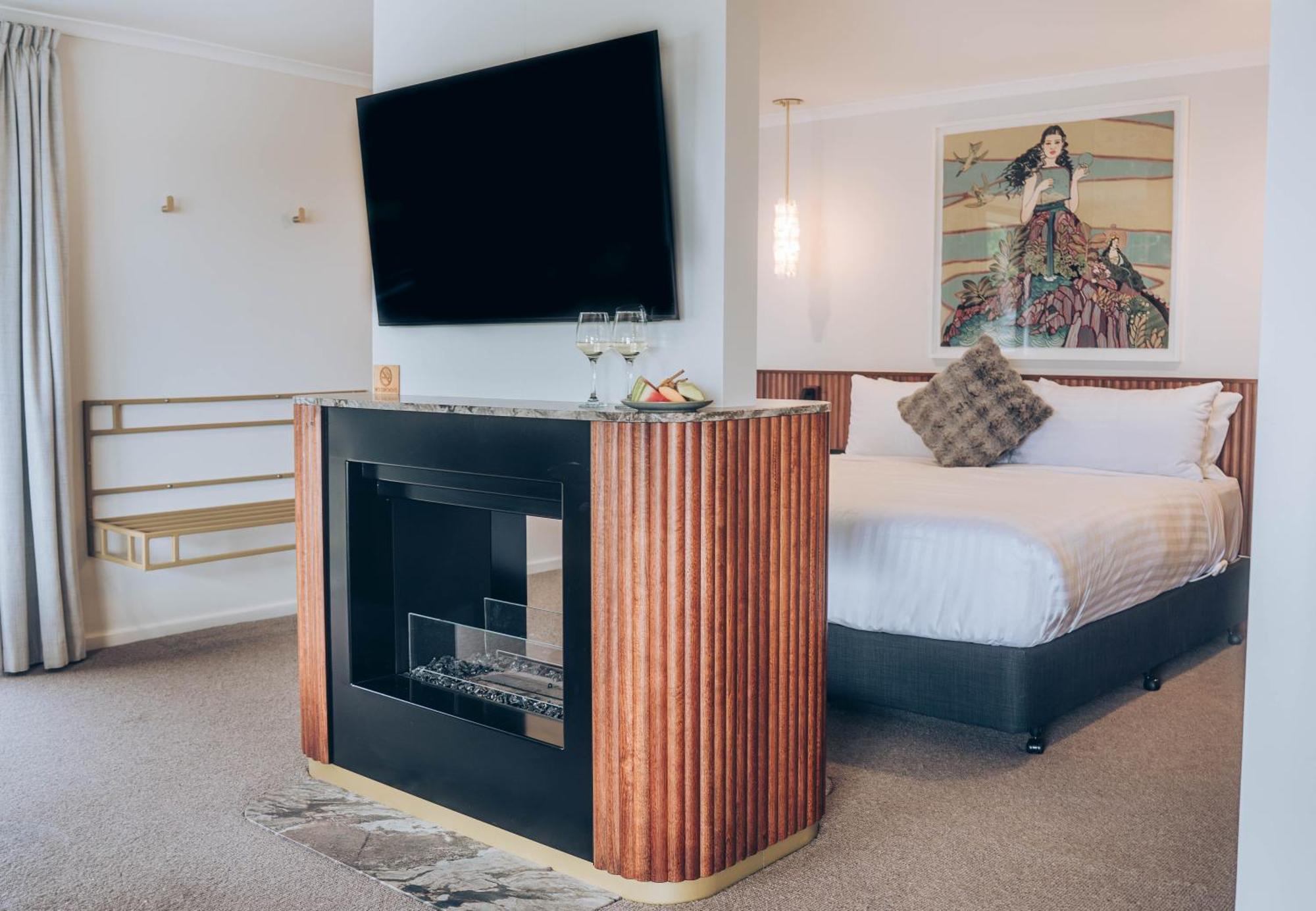 Risby Cove Boutique Hotel Strahan Dış mekan fotoğraf