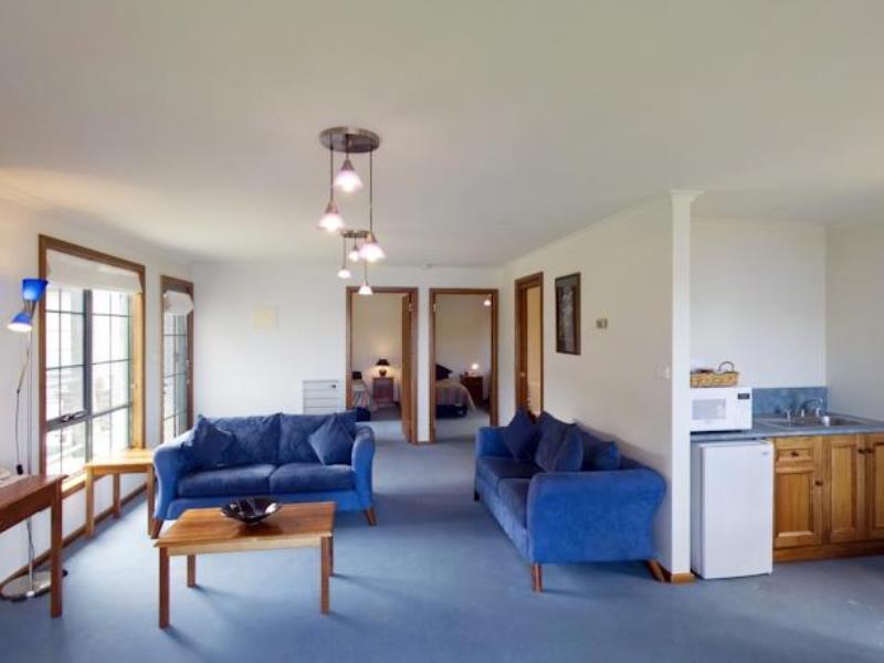 Risby Cove Boutique Hotel Strahan Dış mekan fotoğraf